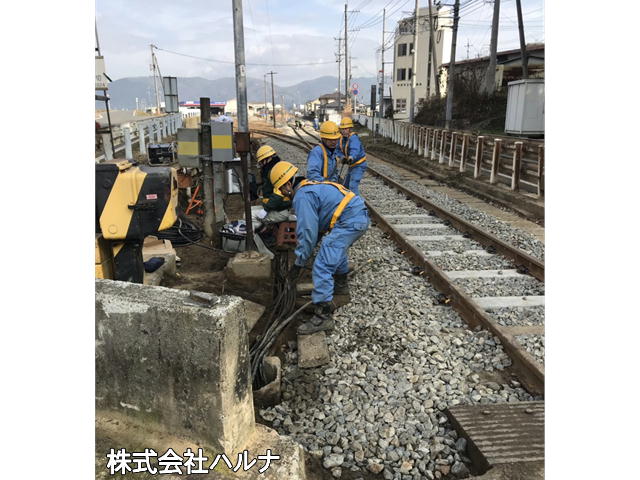 芸備線　西三次駅構内　（災害復旧　損傷ケーブルの取り換え）